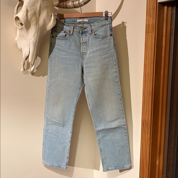 Levi's Other - Levi's Classic Wedgie Straight Light Blue Straight Jeans size 26